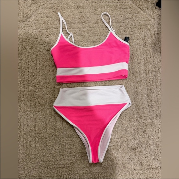 Beach Riot bottoms only - Picture 2 of 2